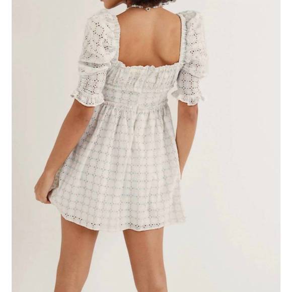 NEW FOR LOVE & LEMONS libby mini dress in white - Picture 2 of 3